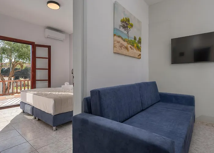 Eleon & Daire Afytos