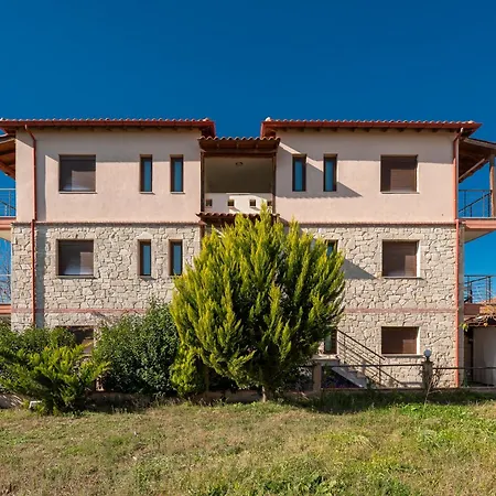 Eleon & Apartamento Áfitos