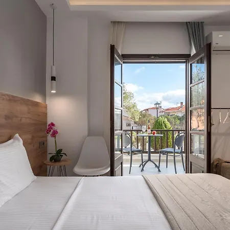 Eleon & Apartamento Áfitos